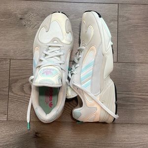Men’s Adidas Yung 1 size 13 (US) sneakers